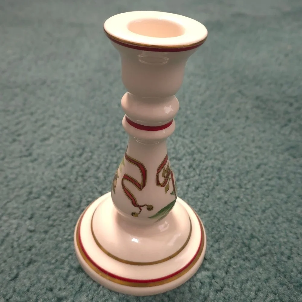 Tiffany & Co Tiffany Garland Christmas Candlestick Holder Bone China England